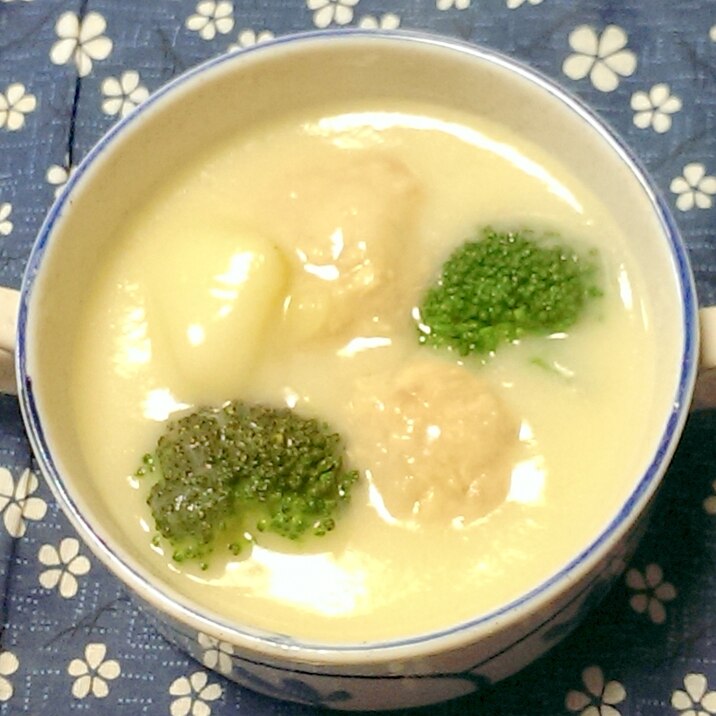 チキンボール入りクリームシチュー レシピ 作り方 By けいちゃん088 楽天レシピ